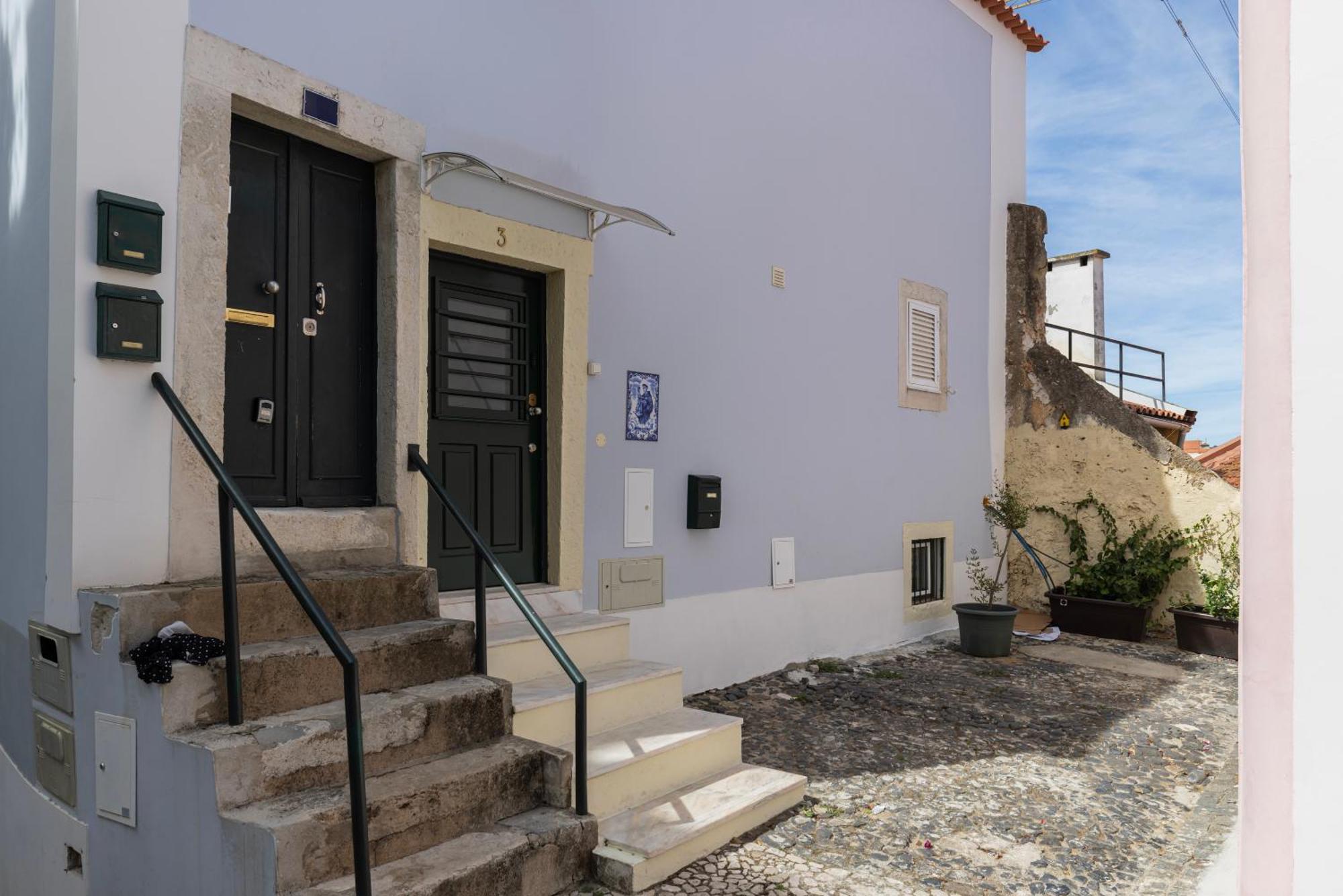 Castelo Village By Lovelystay Lisbon Exterior photo