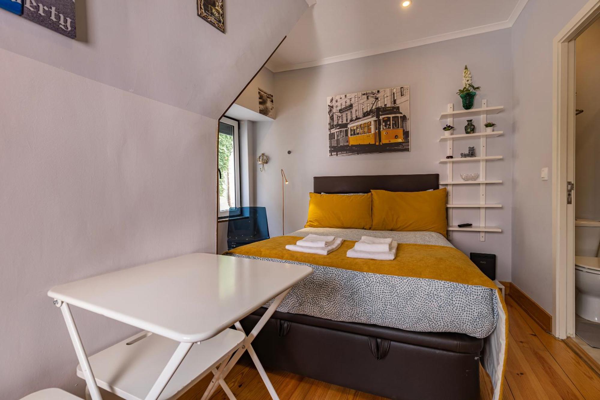 Castelo Village By Lovelystay Lisbon Exterior photo