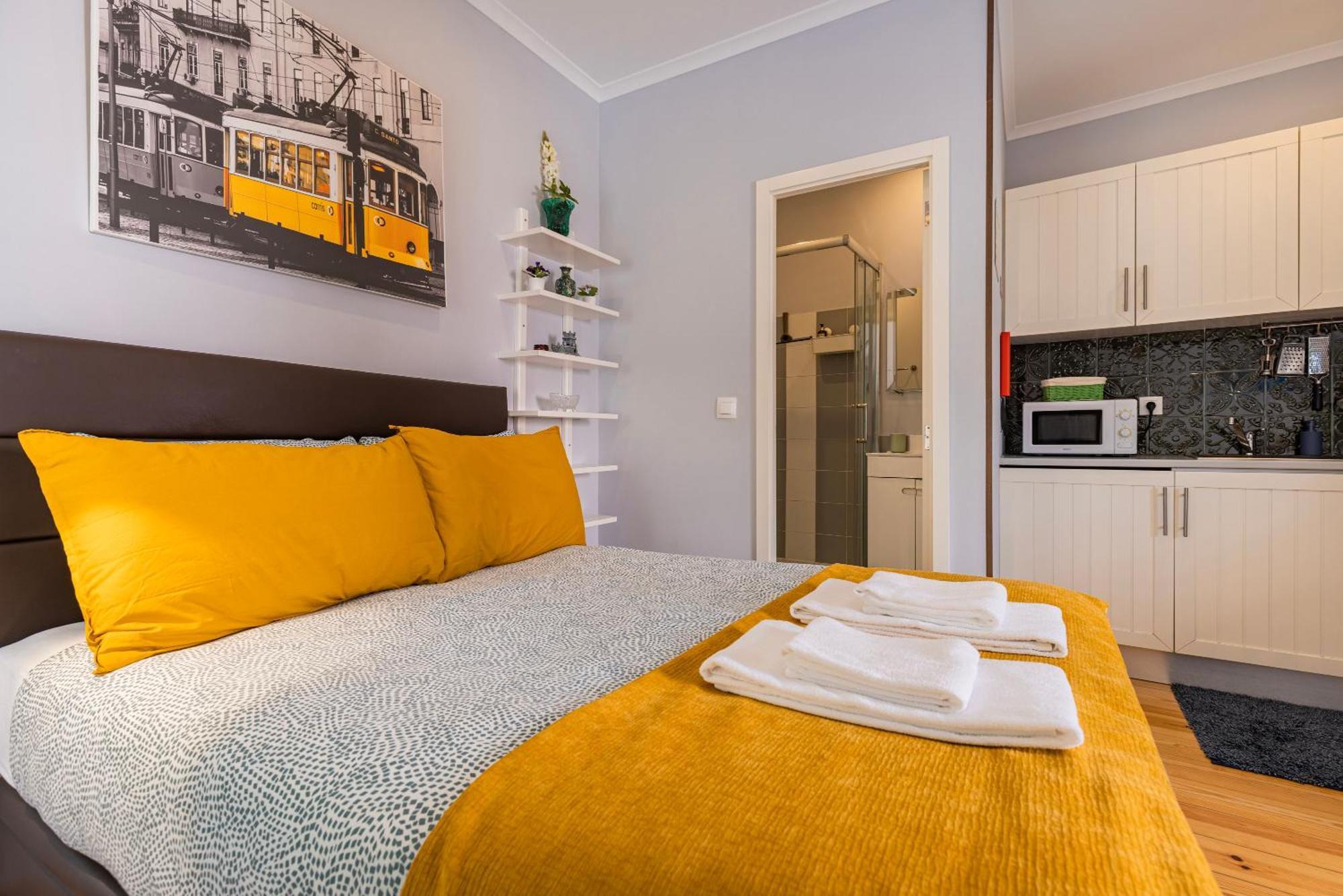 Castelo Village By Lovelystay Lisbon Exterior photo